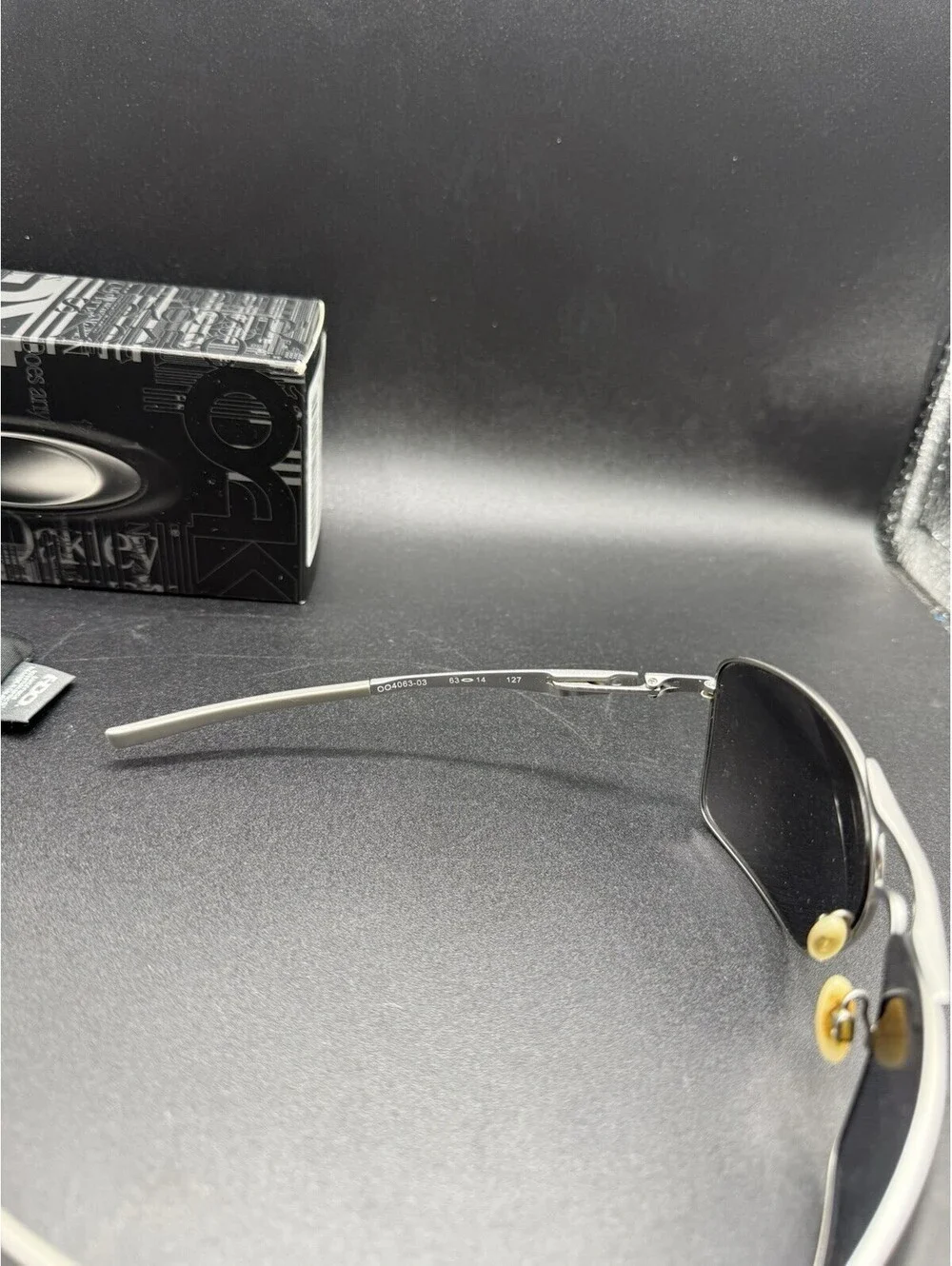 Oakley Plaintiff Squared Lead/Black Iridium Lenses OO4063-03